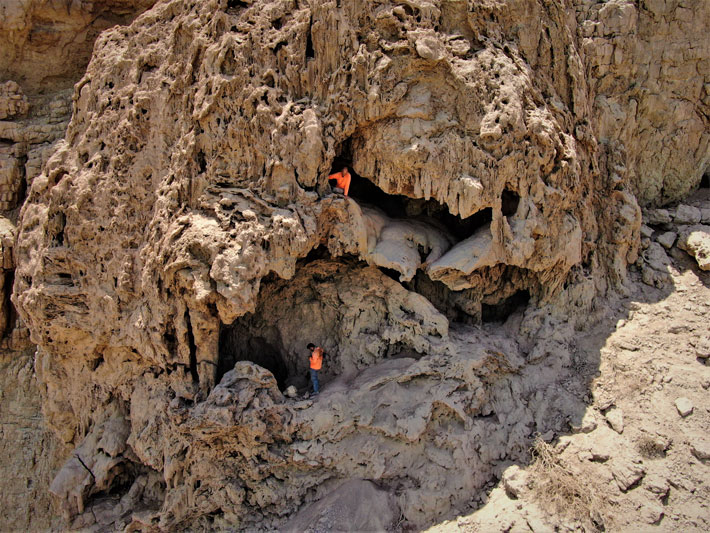 The complex cave system in Ein Gedi Nature Reserve (Photography Emil Aladjem, Israel Antiquities Authority)