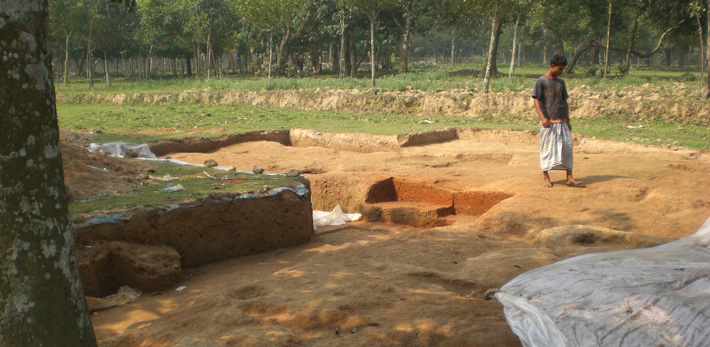 wari-bateshwar-excavation