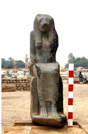 Luxor Sekhmet statues