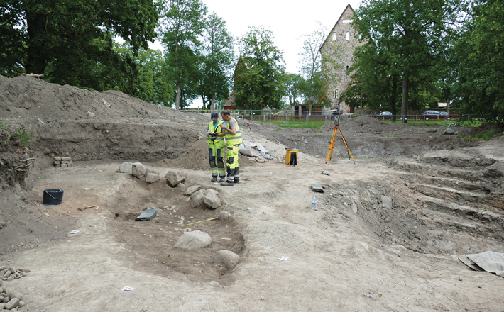 Digs Norway Sweden Ship Burial Researchers