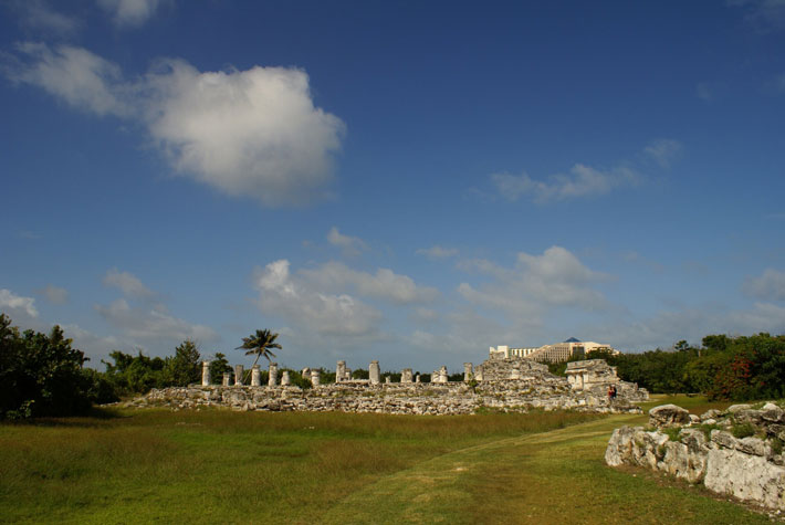 Mexico El Rey Structure