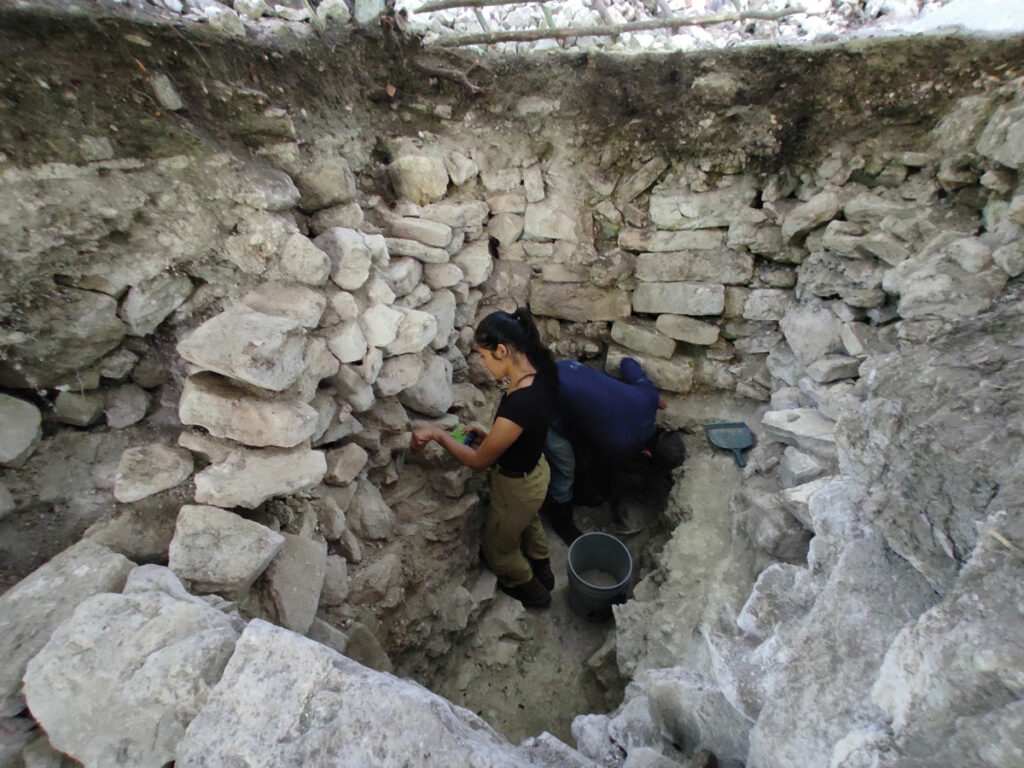 Maya Guatemala Ucanal Excavation