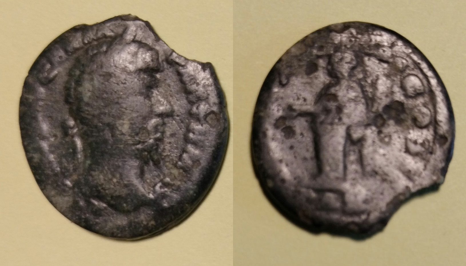 Silver dinar of Antoninus Pius