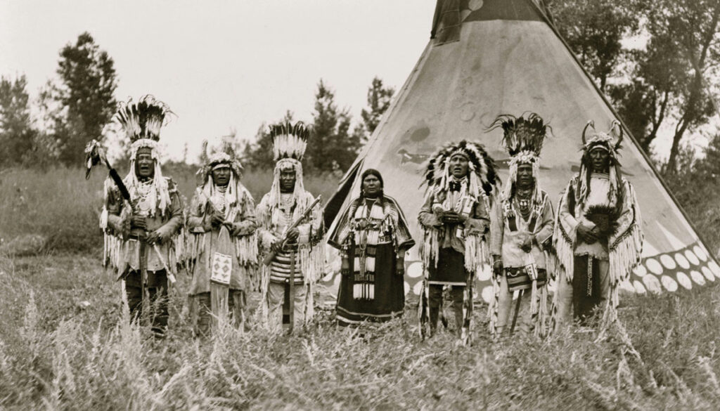 Members of the Siksika First Nation, 1913