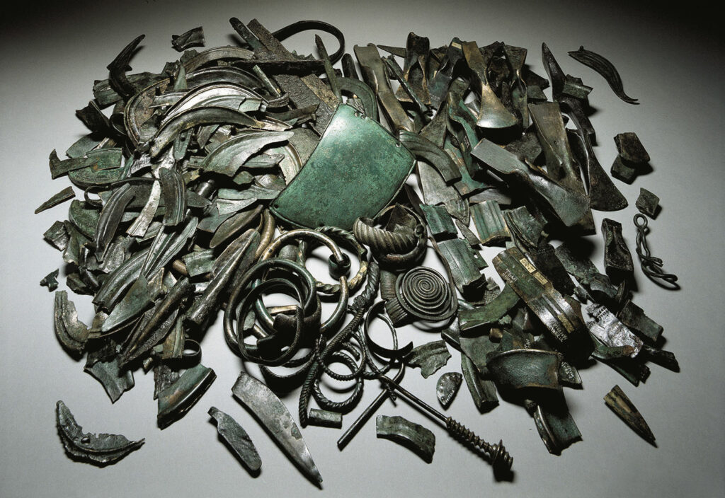 Scrap hoard discovered in Weißig, Germany