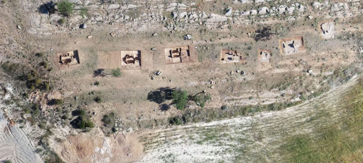 Aerial photo of excavated tombs, Panoría, Spain