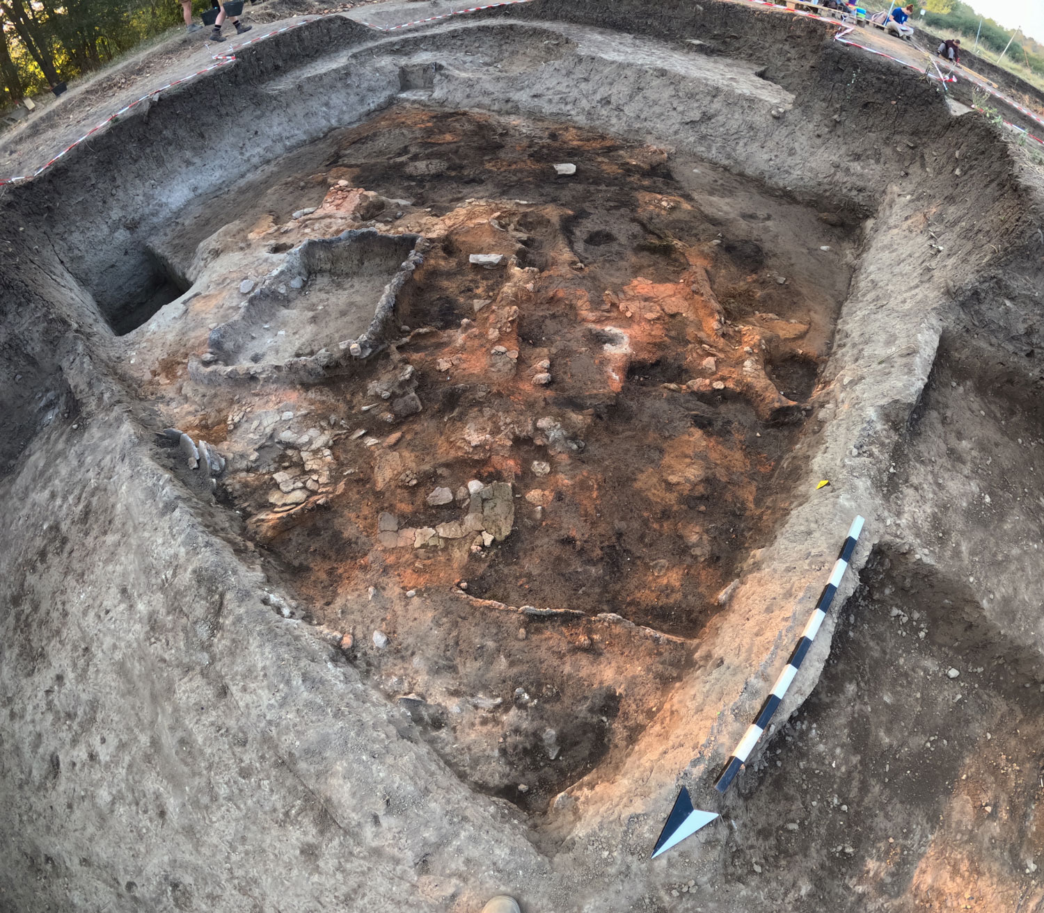 Archaeologists Discover 8,000-Year-Old House: &#x27;Extraordinary&#x27;