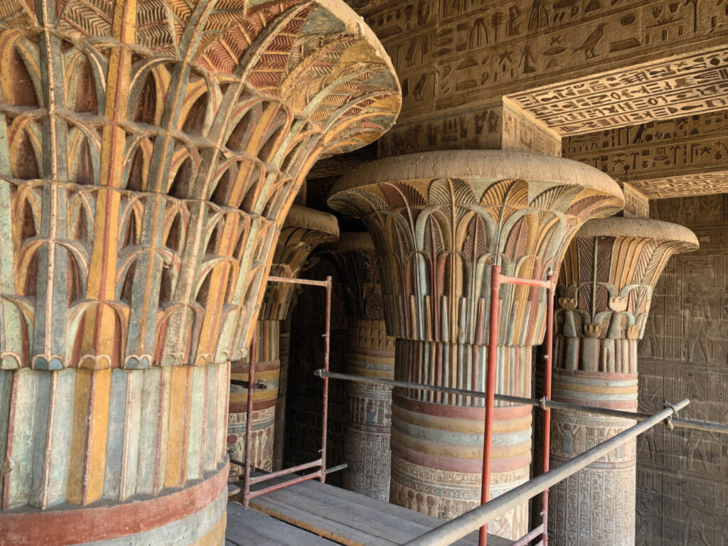 Column shafts and lotus-leaf capitals inside the entrance hall