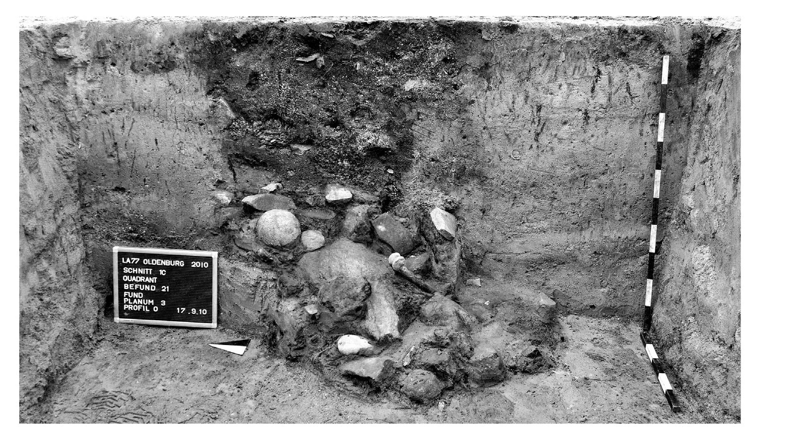 Excavation of a well at Oldenburg LA 77, Germany