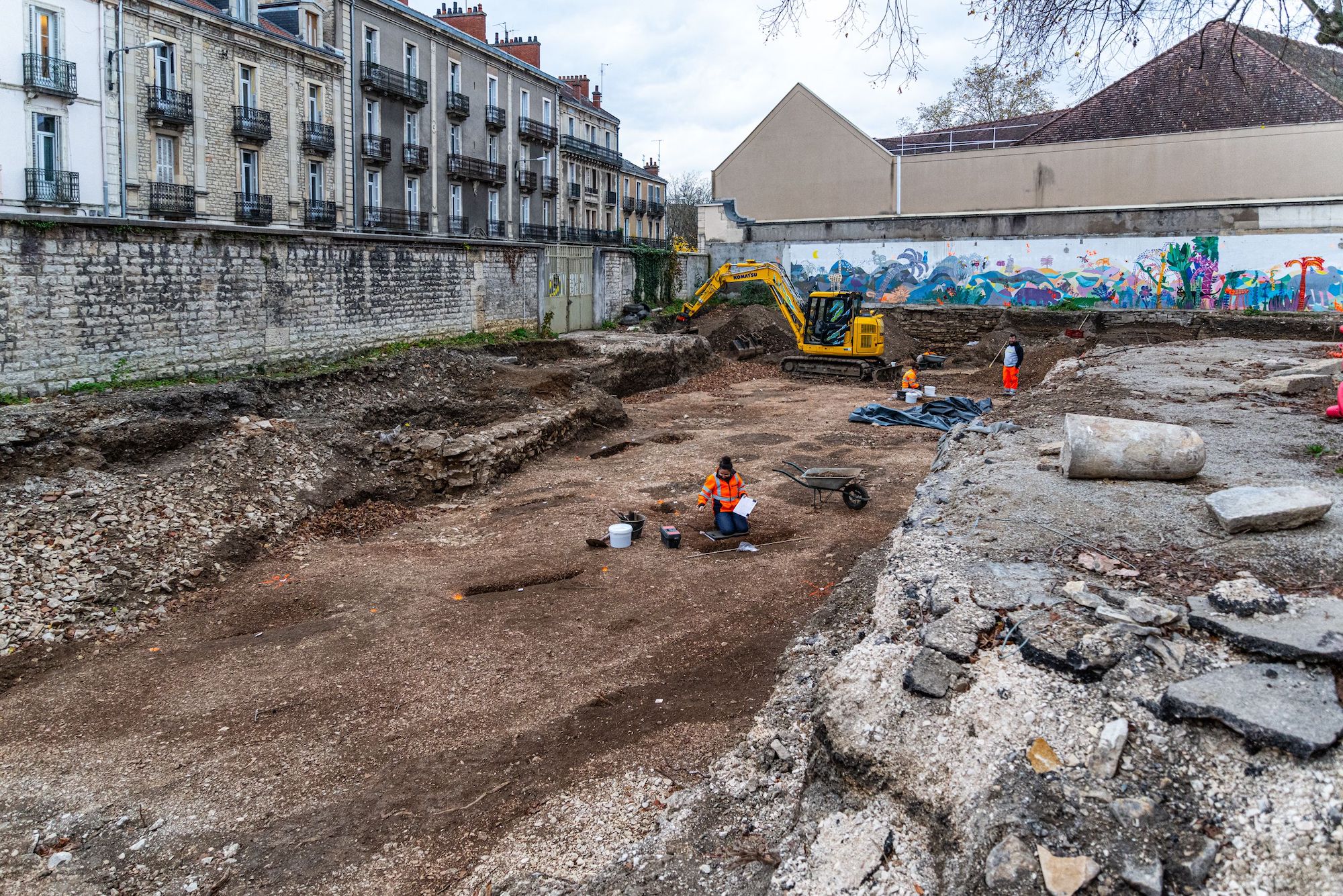 Necropolis excavation, Dijon, France