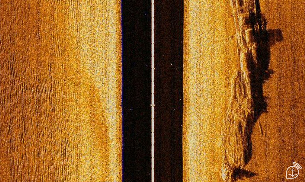 Side-scan sonar image of the hull of Vital de Oliveira