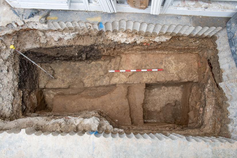 Test pit with Roman walls, London, England