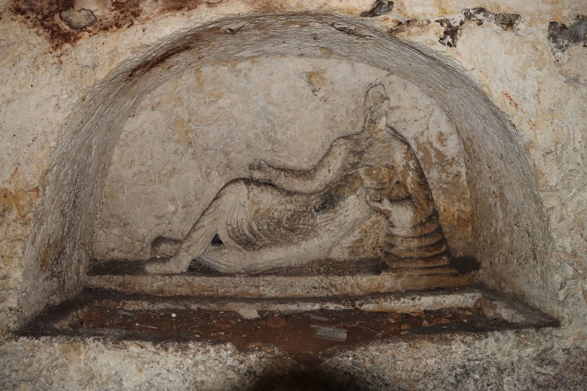 Tomb niche, Sanlıurfa, Turkey