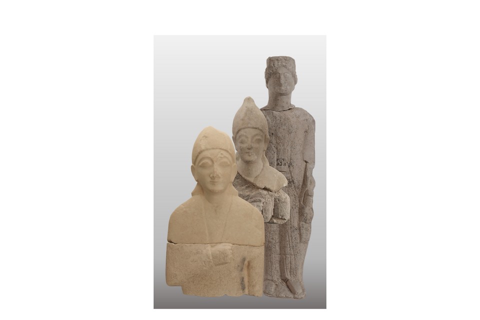 Limestones male statues