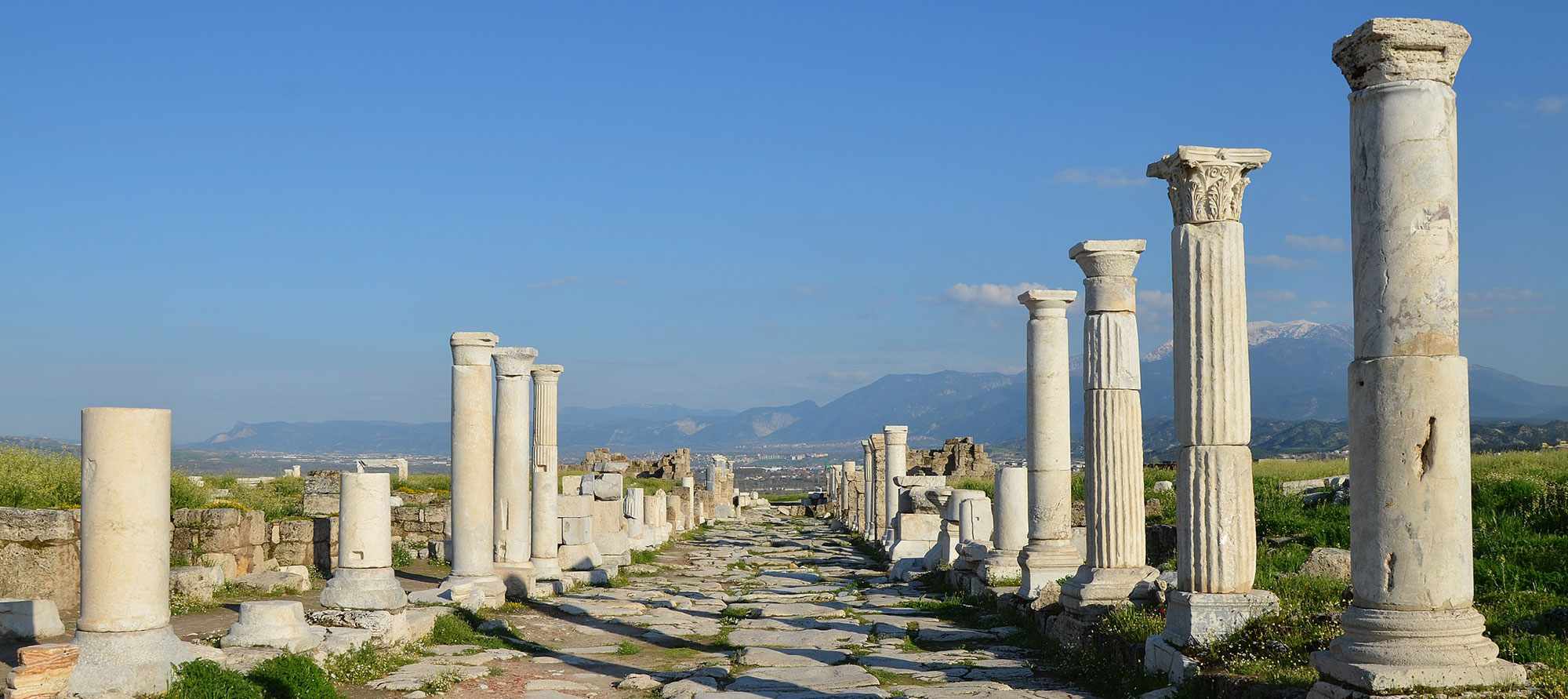 Ancient street lined by columns, Laodicea, Turkey