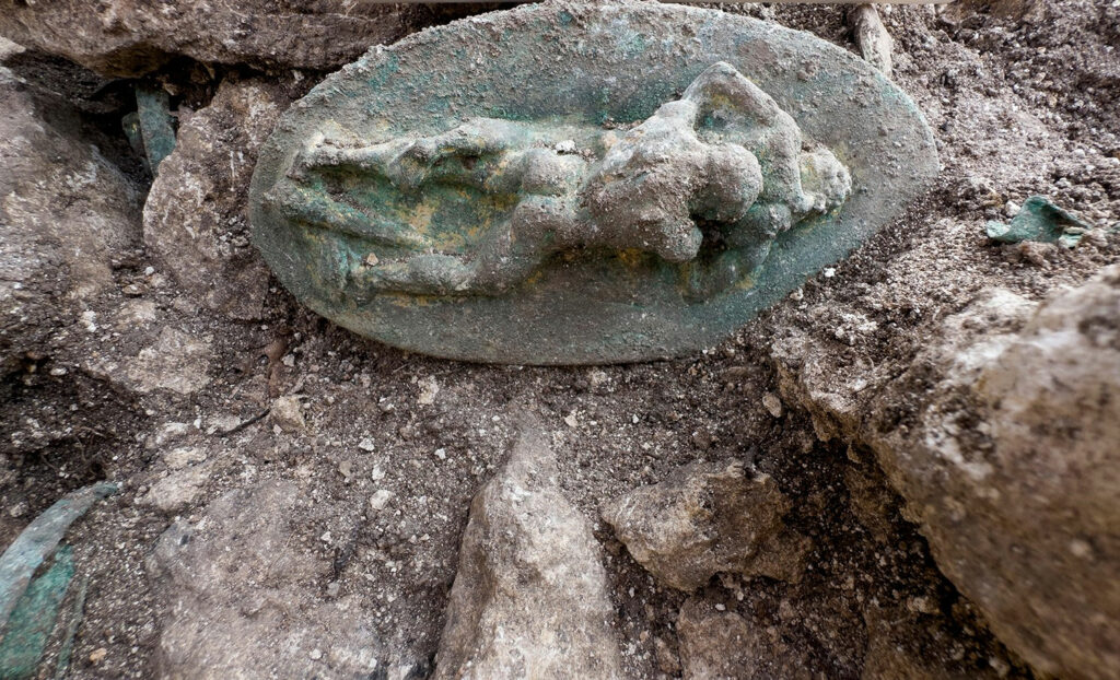 Bronze plate depicting Hercules defeating the giant Antaeus