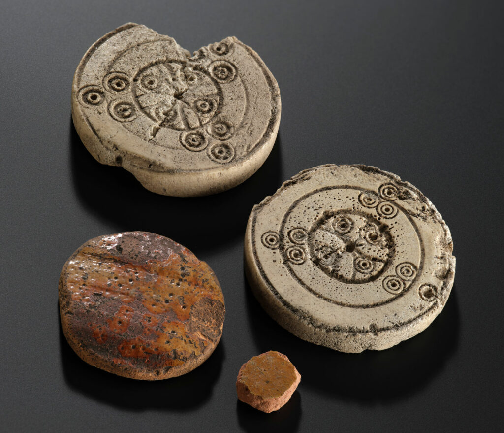 Gaming pieces