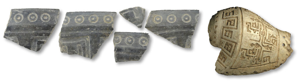Black pottery and strombus shell found at Chavin de Huantar