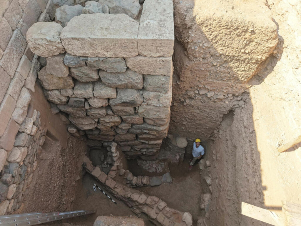 Palace walls, Sardis, Turkey