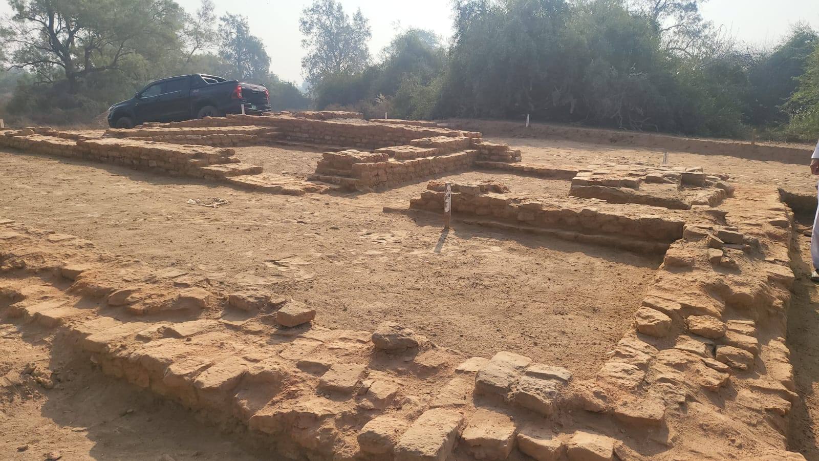 Ruins of a serai near Harappa, Pakistan