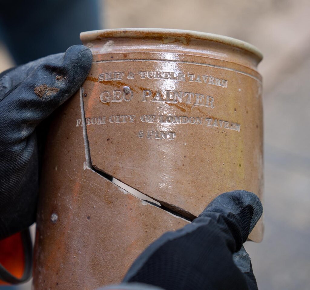 Beer jug inscribed with the name &ldquo;Geo Painter&rdquo;