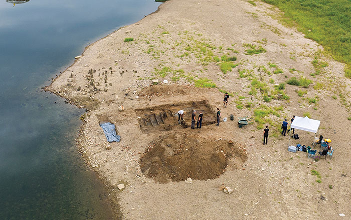 Barge excavation, Kupa River, Croatia