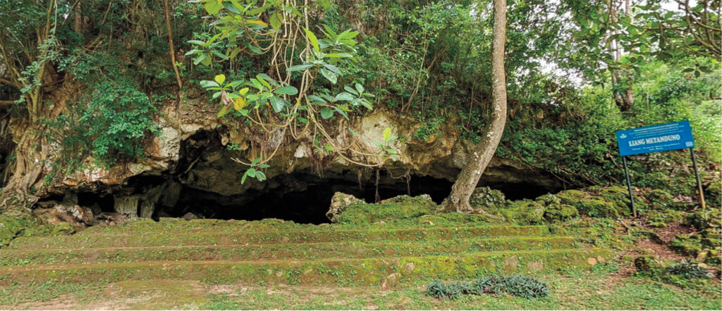 Metanduno Cave, Indonesia