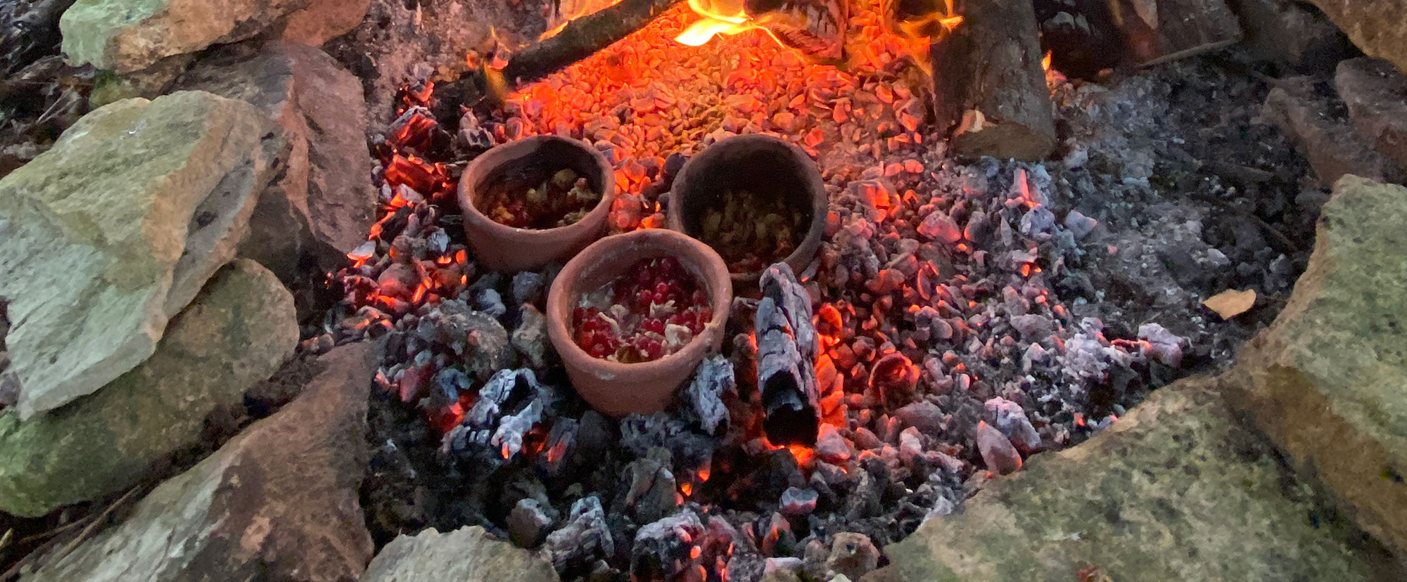Experimental cooking with modern replica pottery vessels to recreate prehistoric recipes