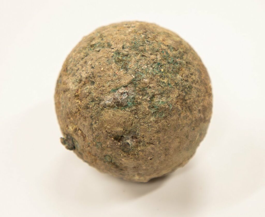Bronze cannonball