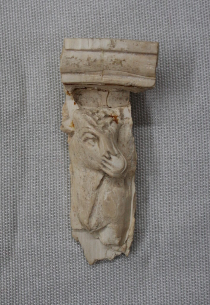 Fragment of ivory pyx depicting the Ceryneian Hind