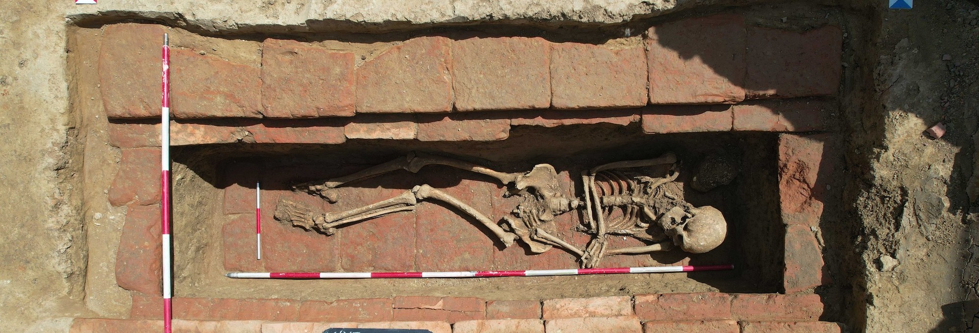 Roman grave with male skeleton, Vinkovci, Croatia