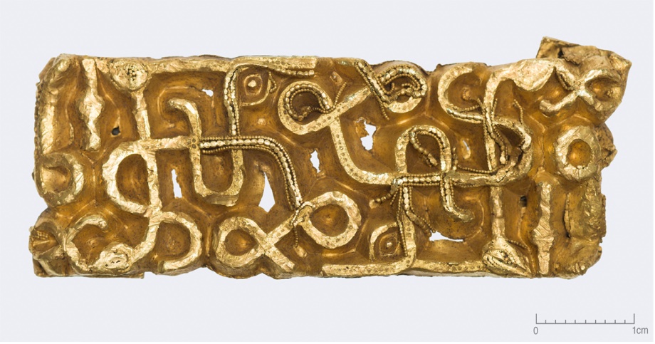 Gold scabbard fitting