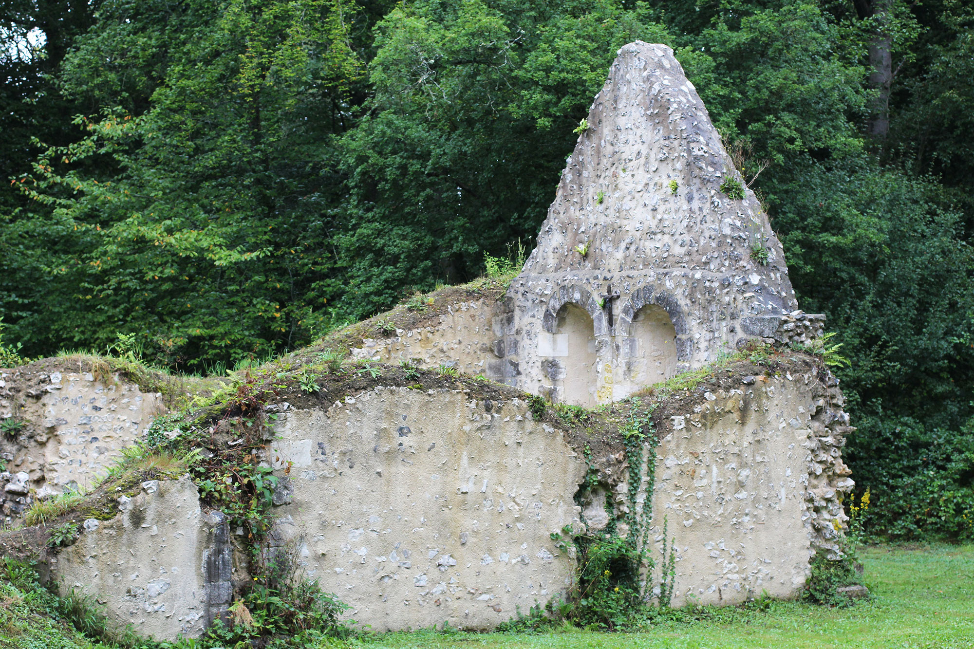 Chapel of Saint-Thomas d'Aizier, Normandy, France