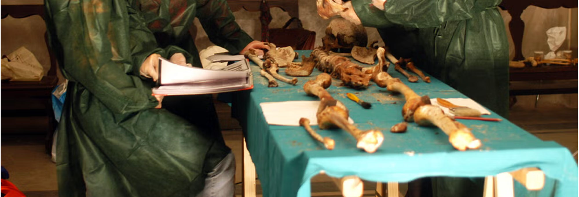Researchers analyze the skeletal remains of Giovanni and Francesco de Medici