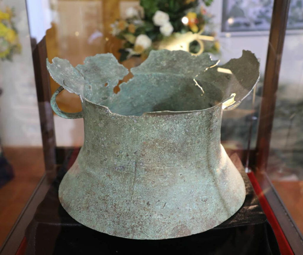 Bronze drum