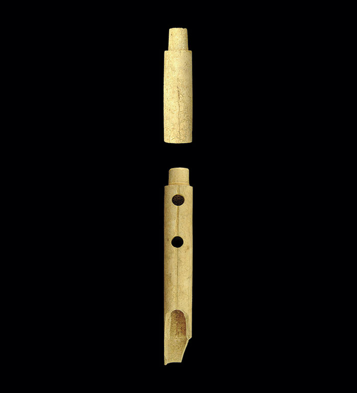 Aulos pieces