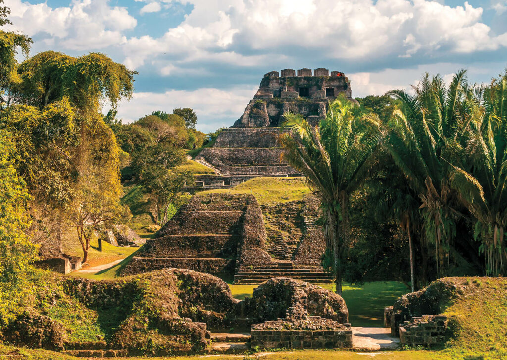 El Castillo, Xunantunich, Belize