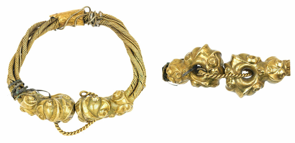 Grotesque torc