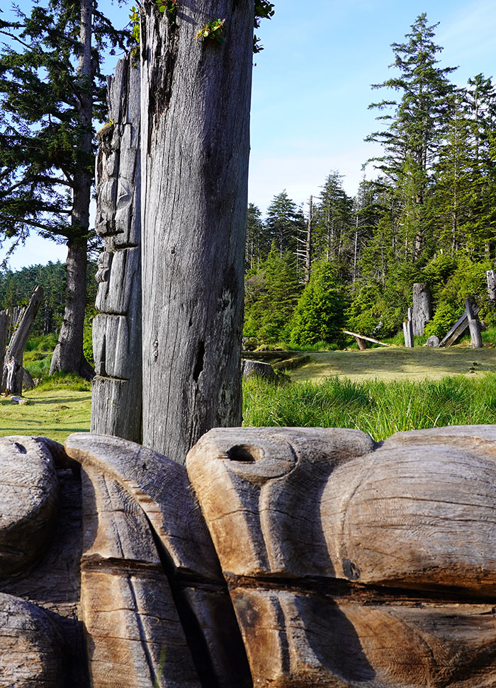 Repatriated pole, SGang Gwaay Llnagaay, Canada