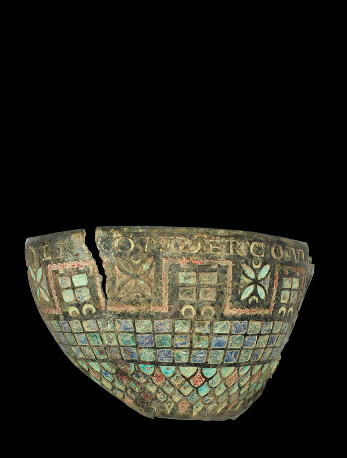 Bronze cup fragment