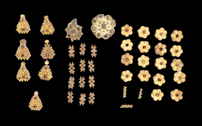 Gold jewelry