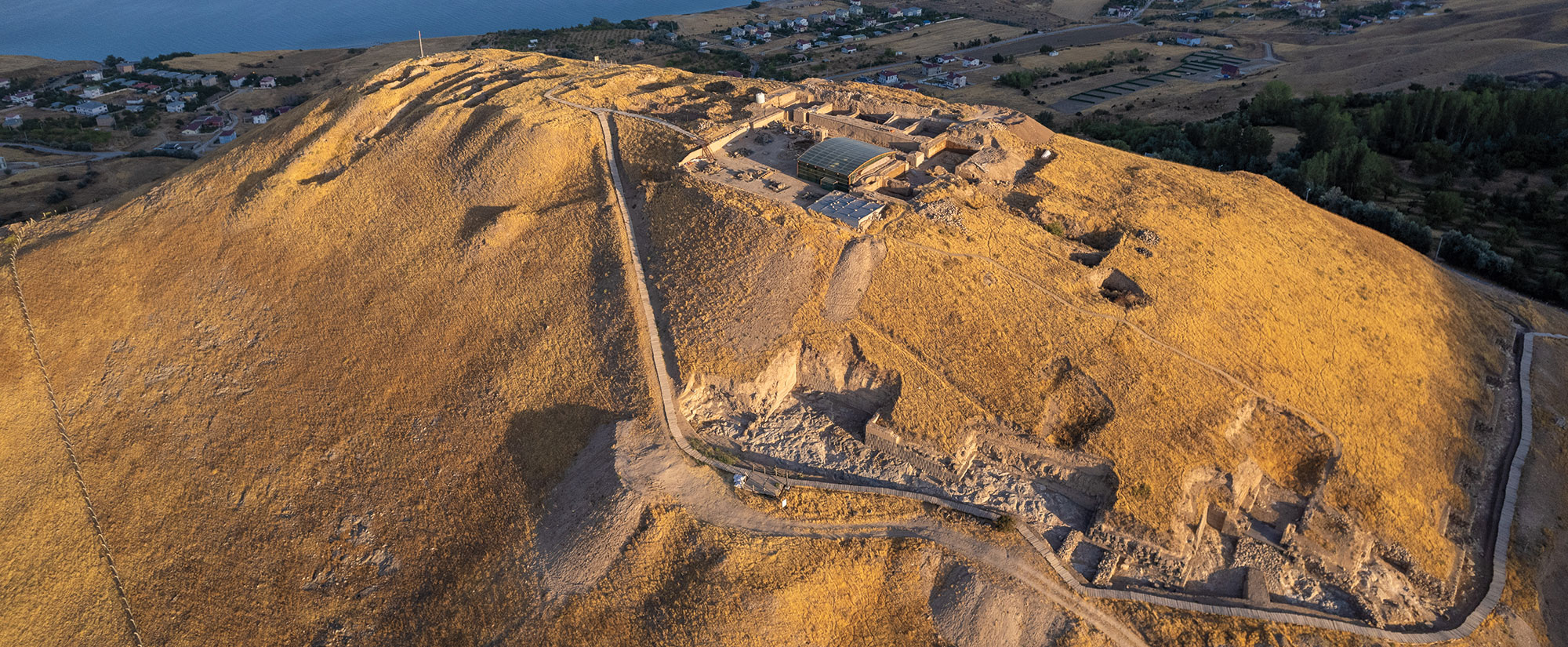 Ayanis citadel