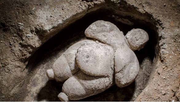 Turkey Çatalhöyük figurine